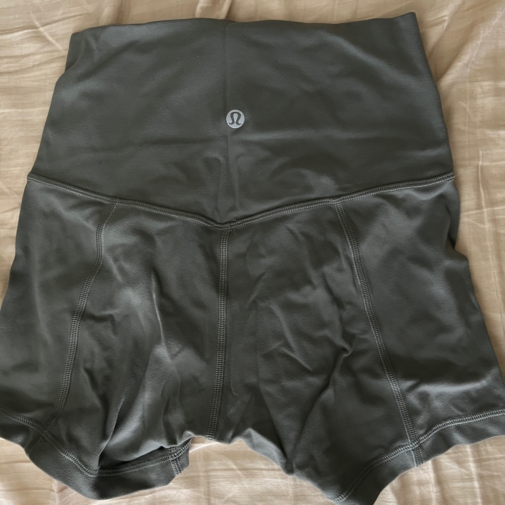 Lululemon align shorts